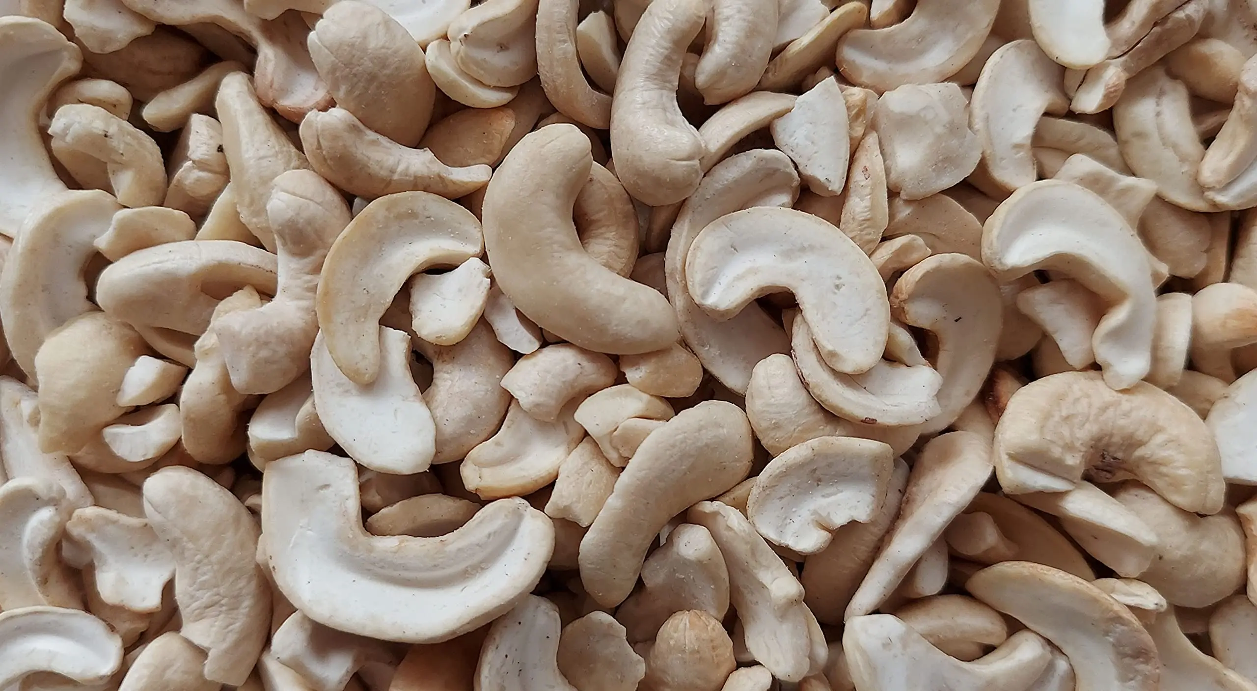 Premium Quality Cashew 2 Pc (Kaju) - 250 Gm